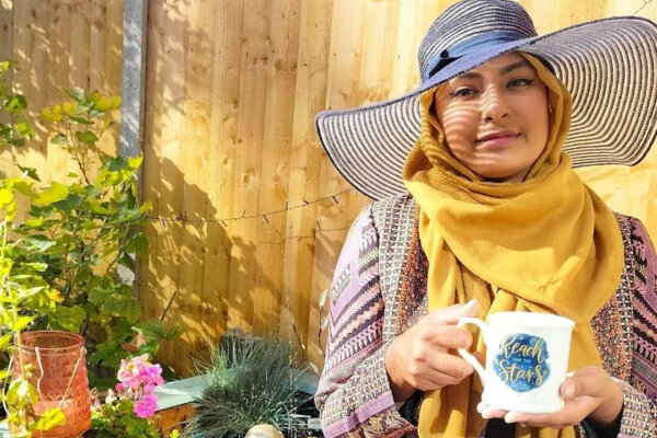 Taira Nisa AKA The Girl Gardener